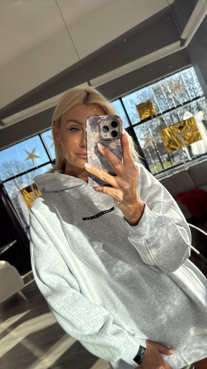 Šviesus melanžo oversize džemperis