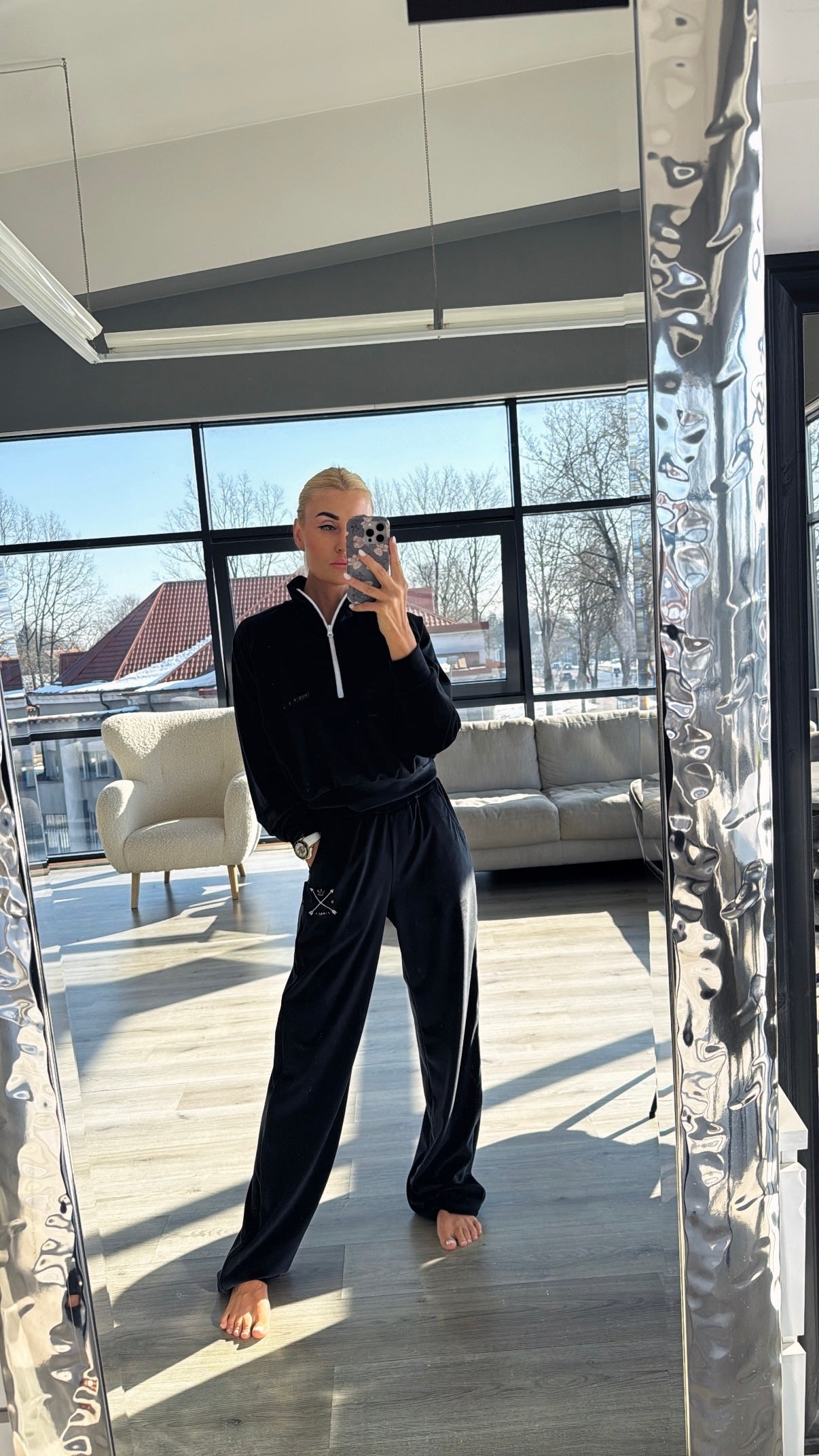 Juodo soft veliūro kelnės #SG1982