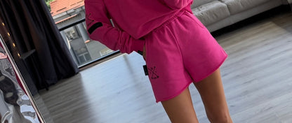 Rožiniai trisiūlio šortai