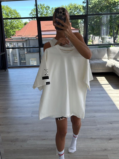 Pieno baltumo marškinėliai