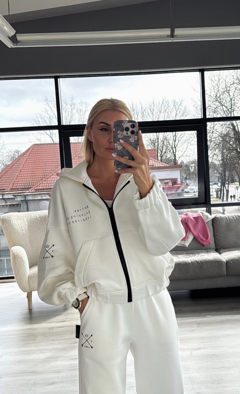 ,,White Cloudy" pūkio džemperis ,,SG1982" Pre - order