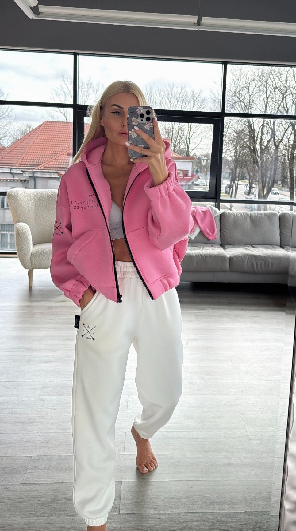 ,,Candy Pink" pūkio džemperis ,,SG1982" Pre- Order