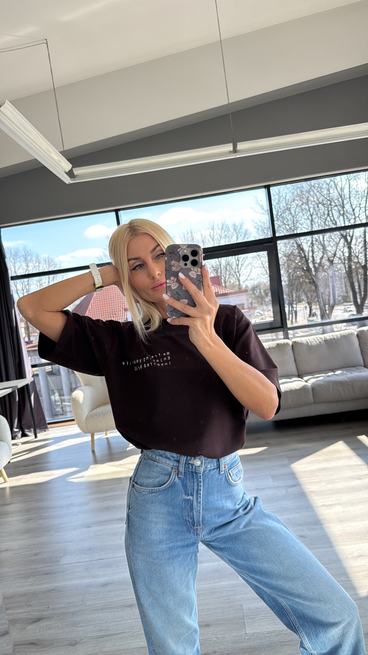 Šokoladiniai marškinėliai su fraze ,,SG1982" Pre-Order