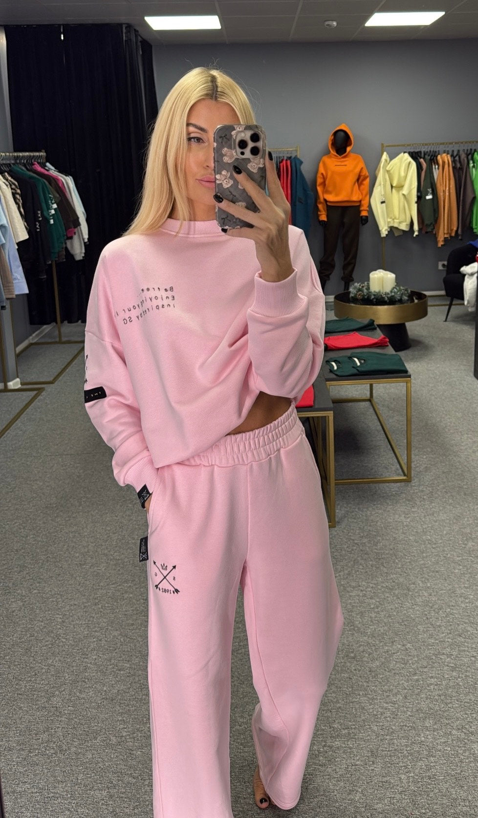 baby pink„plačios kelnės