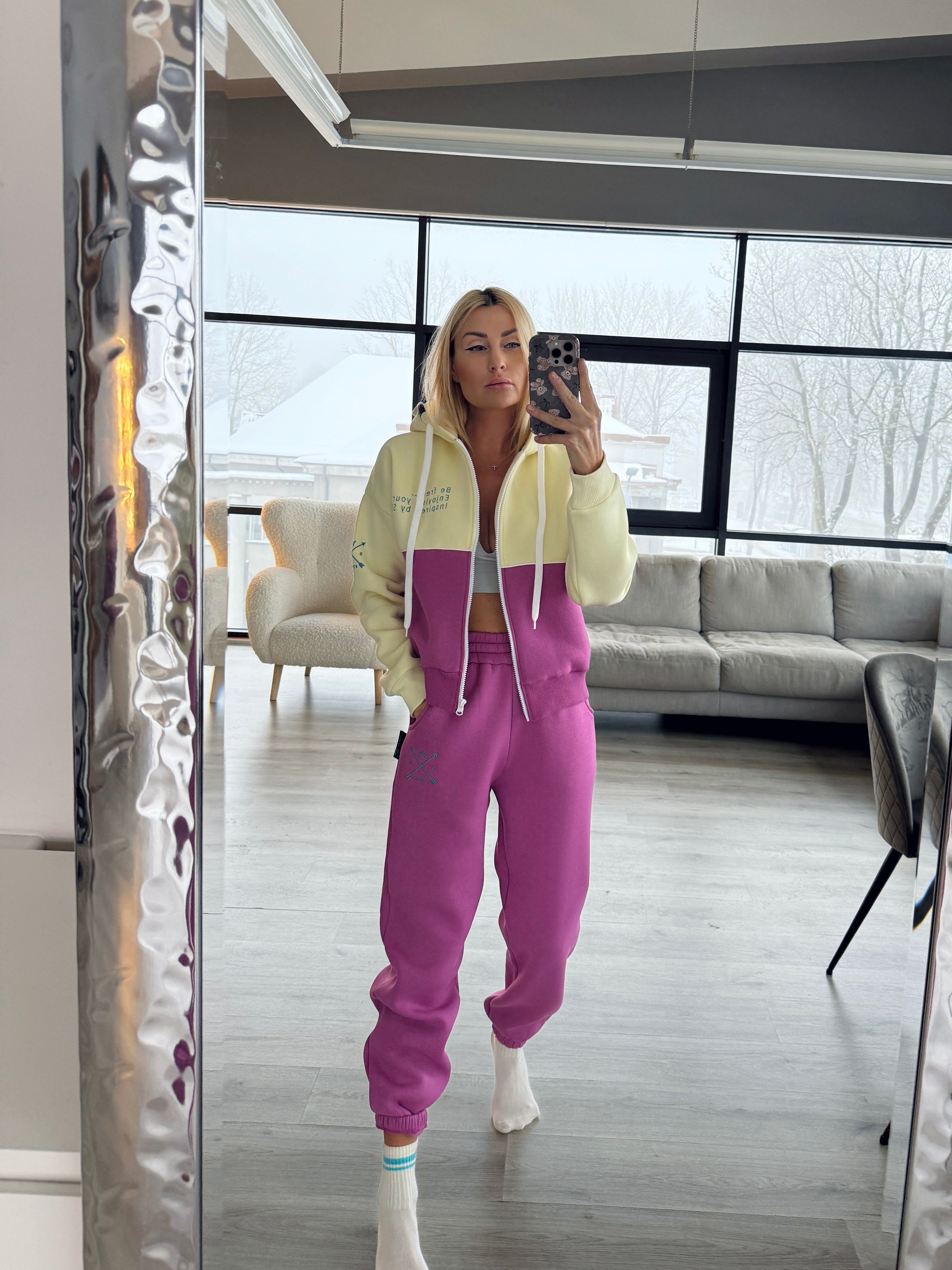 „Pastel Yellow & Lilac " džemperis su PILNU užtrauktuku