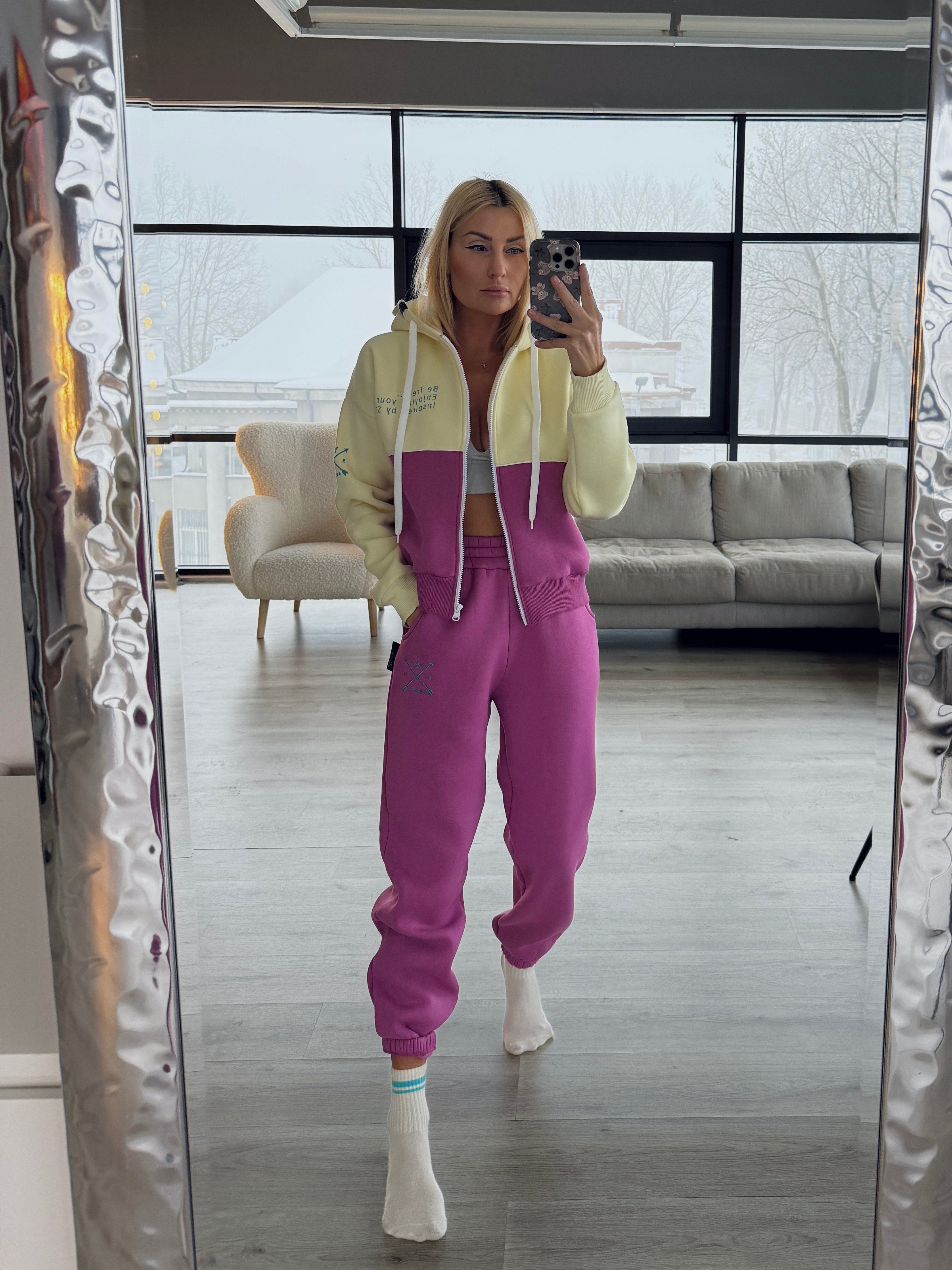 „Pastel Yellow & Lilac " džemperis su PILNU užtrauktuku