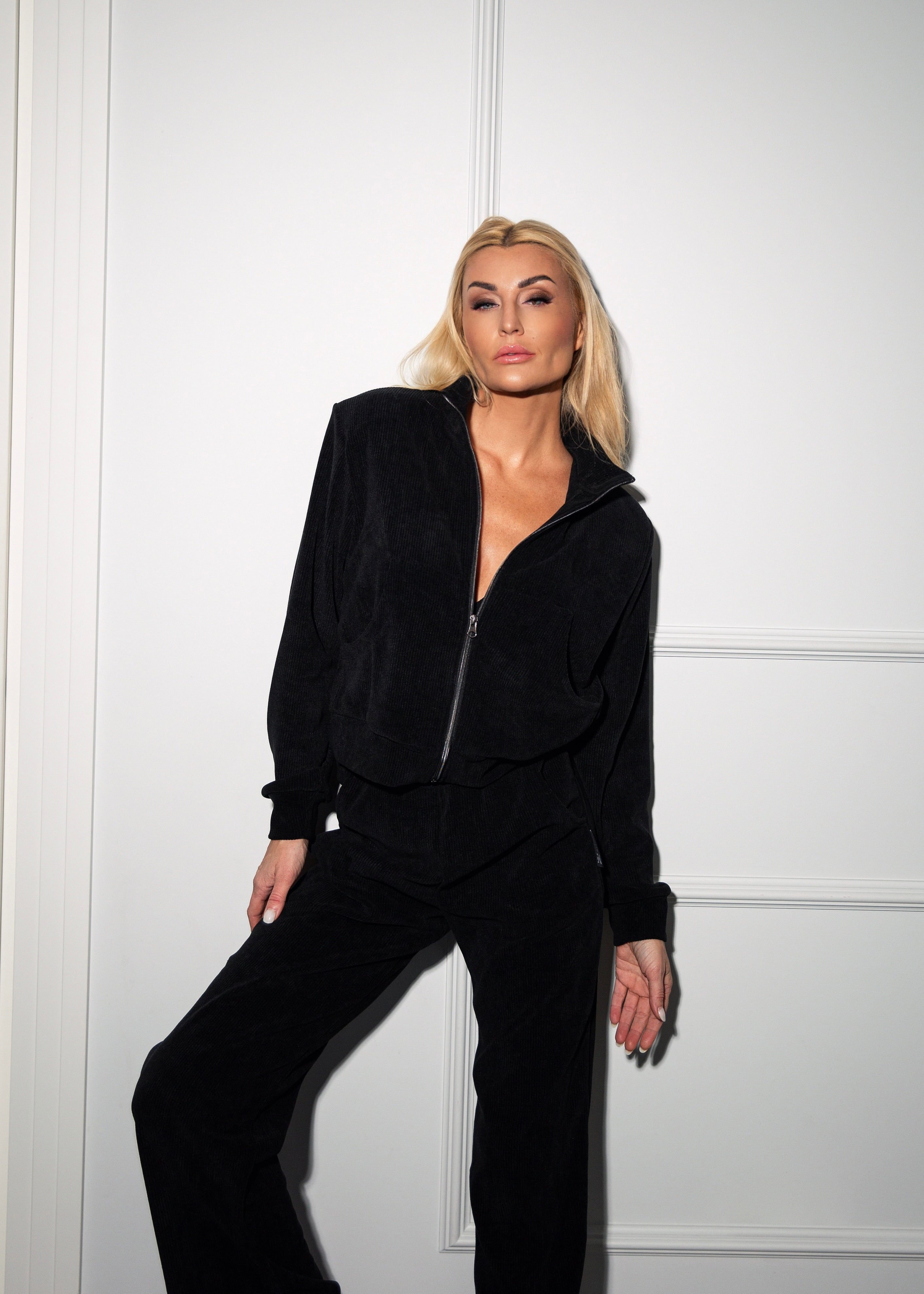 "Night velvet" kelnės