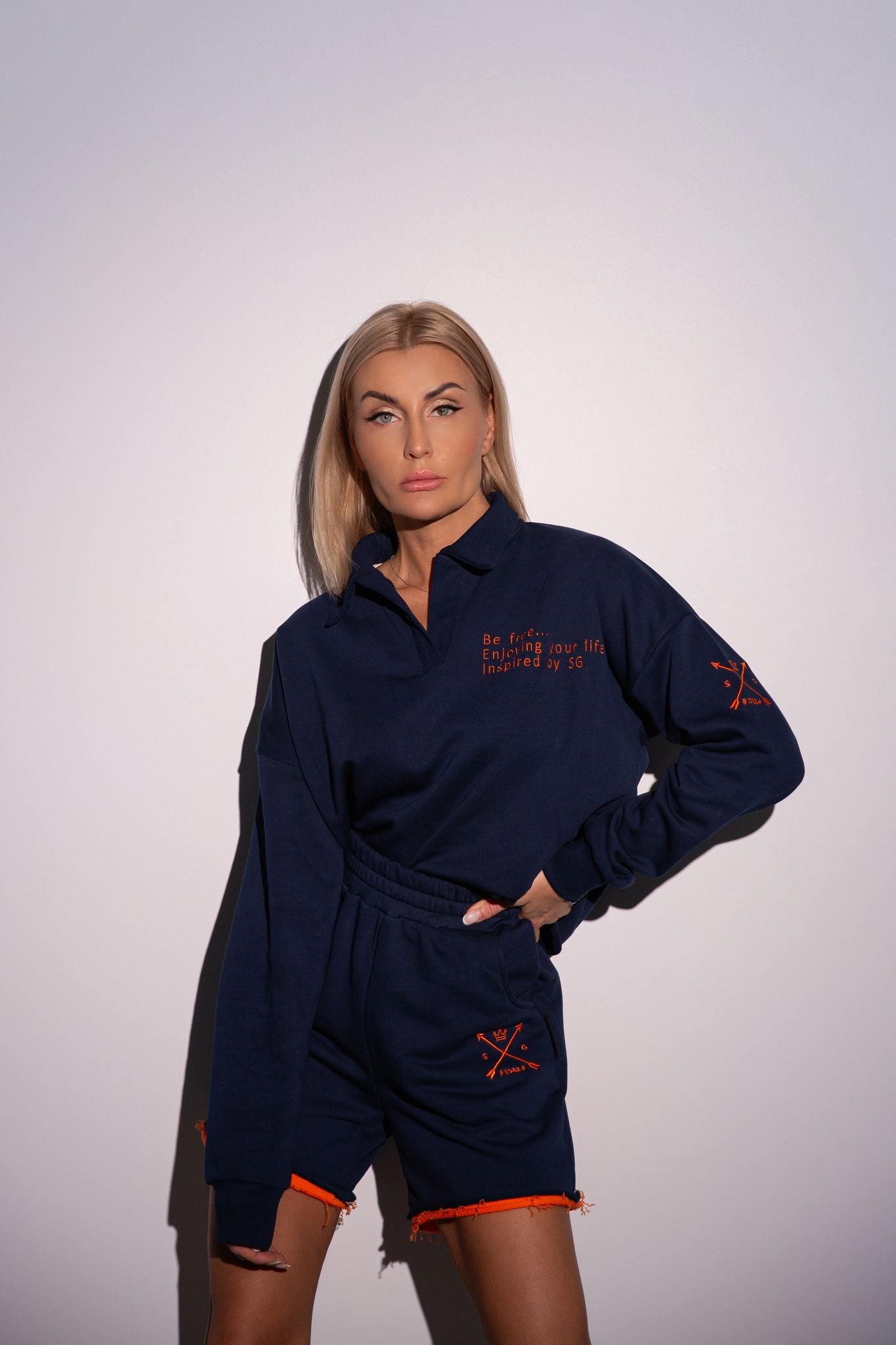 NAVY kostiumėlis | Džemperis ir šortai