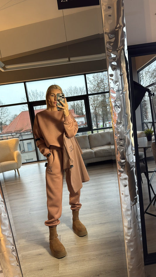 #SG1982# Smėlio spalvos džemperis