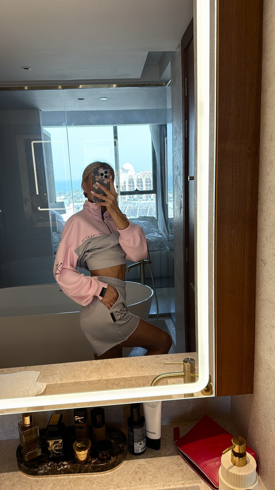 ,,Pink& Grey" šortai