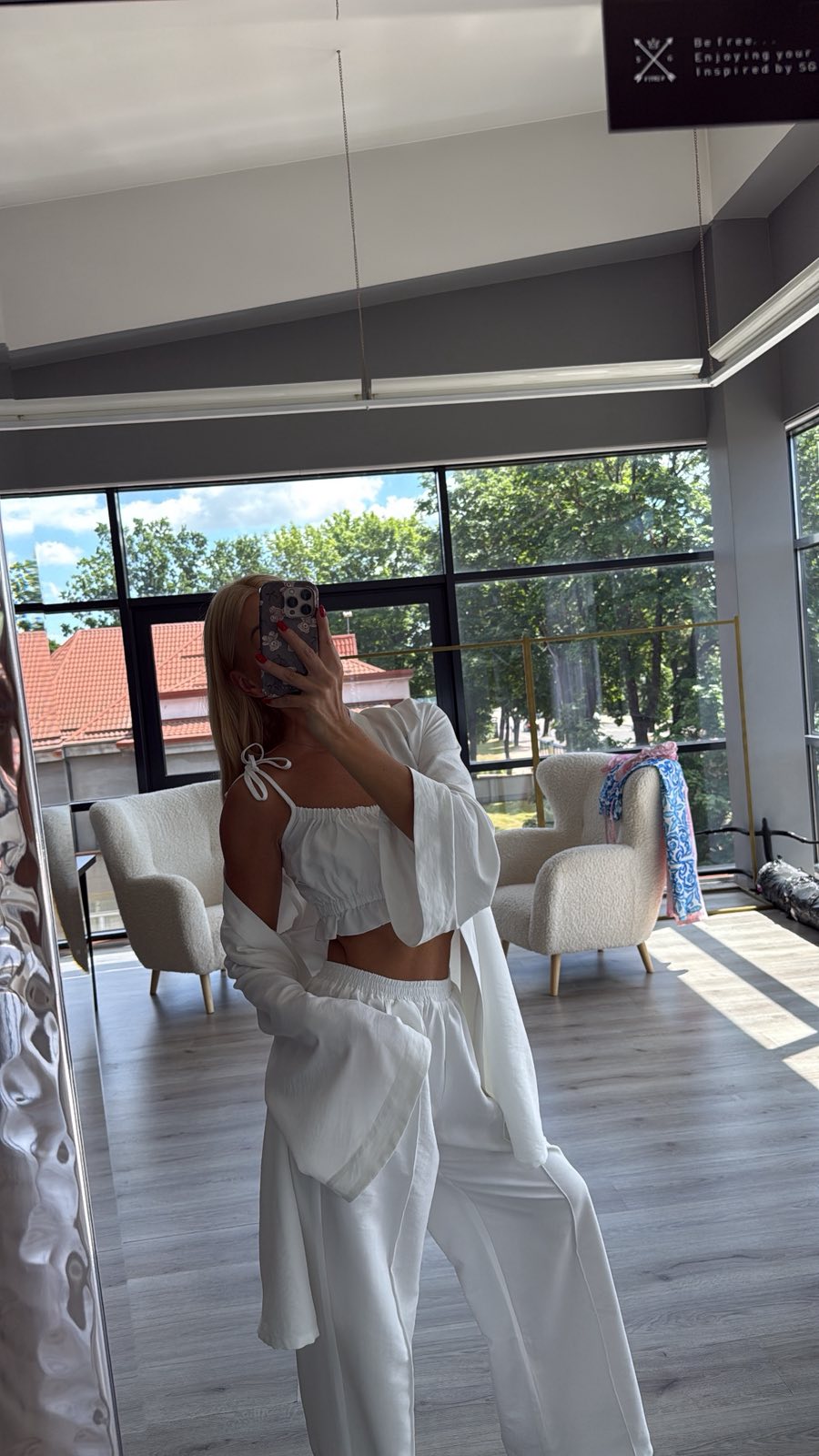 ,,White Haven" Kimono