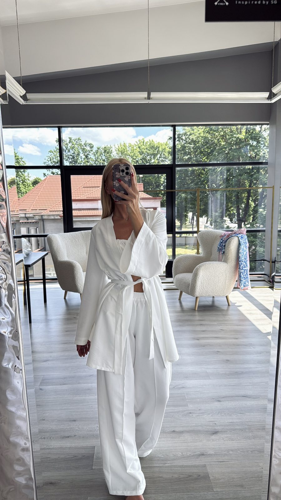 ,,White Haven" Kimono
